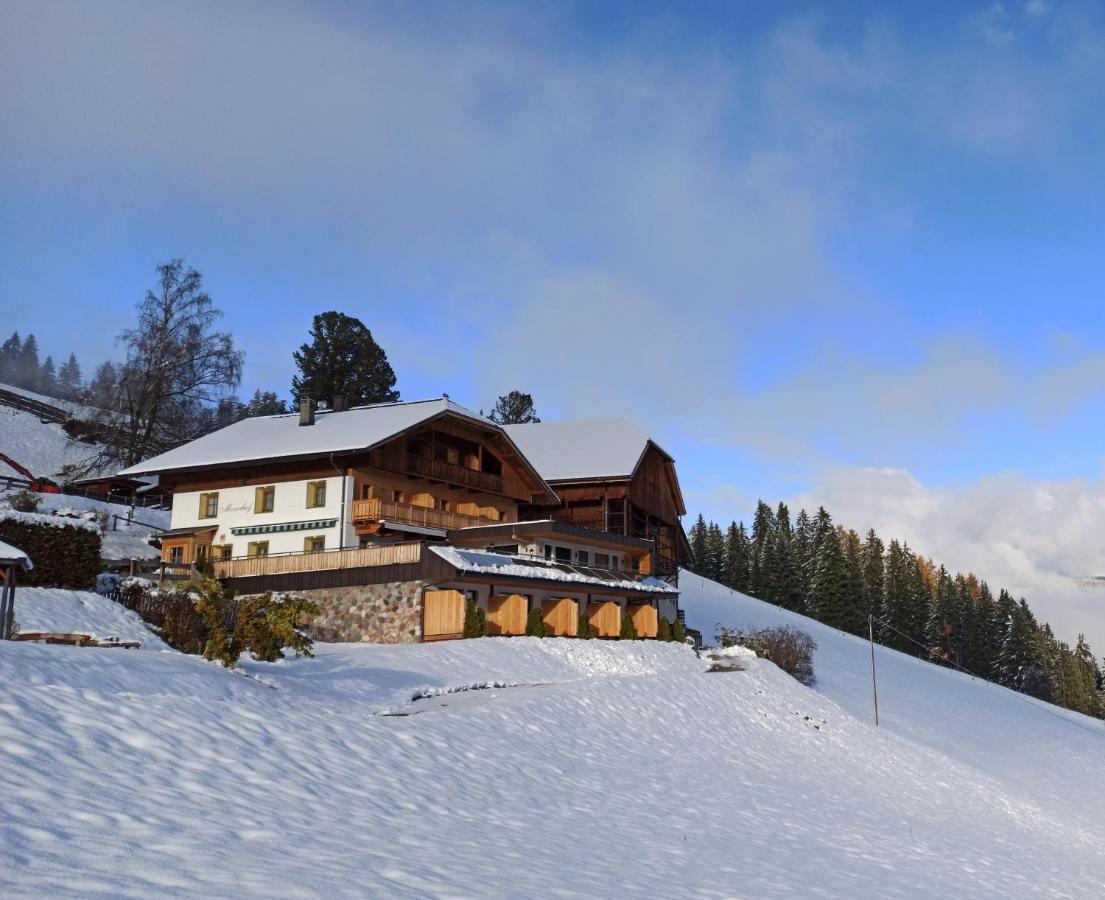 Villa Berggasthaus Agritur Moserhof à Braies  Extérieur photo