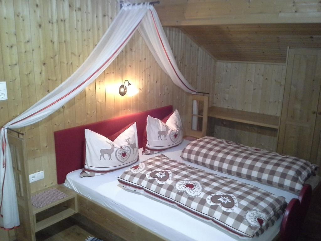 Berggasthaus Agritur Moserhof Braies  Chambre photo