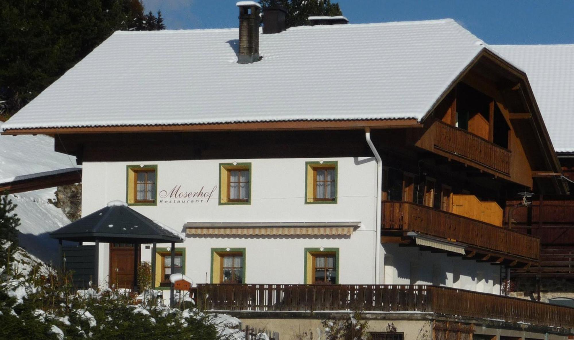 Villa Berggasthaus Agritur Moserhof à Braies  Extérieur photo