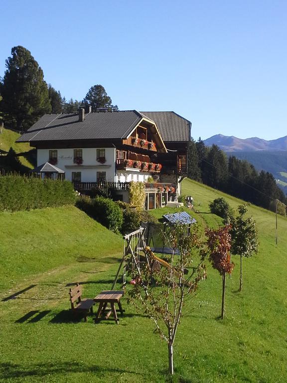 Villa Berggasthaus Agritur Moserhof à Braies  Extérieur photo